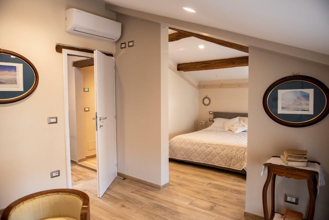La Rosa Di Francesco Inn Valfabbrica Ngoại thất bức ảnh