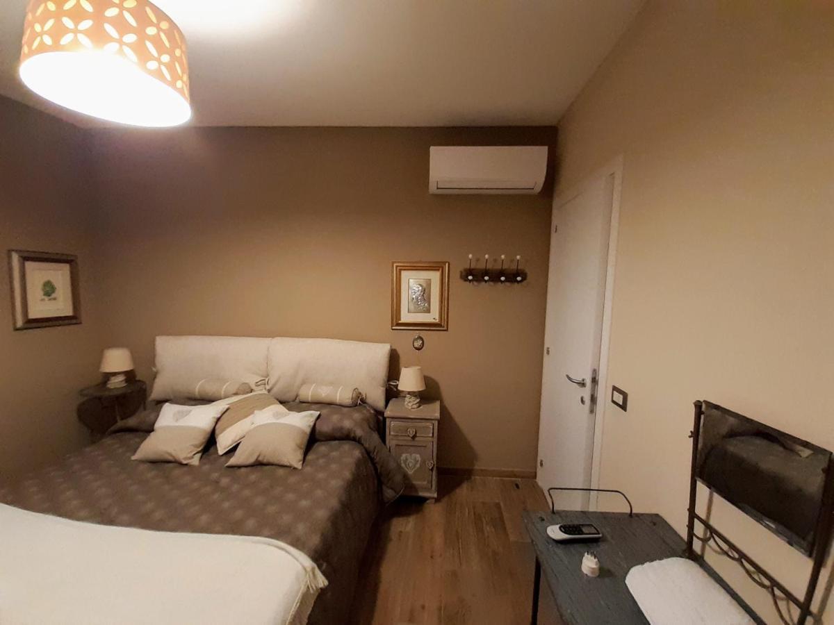 La Rosa Di Francesco Inn Valfabbrica Ngoại thất bức ảnh